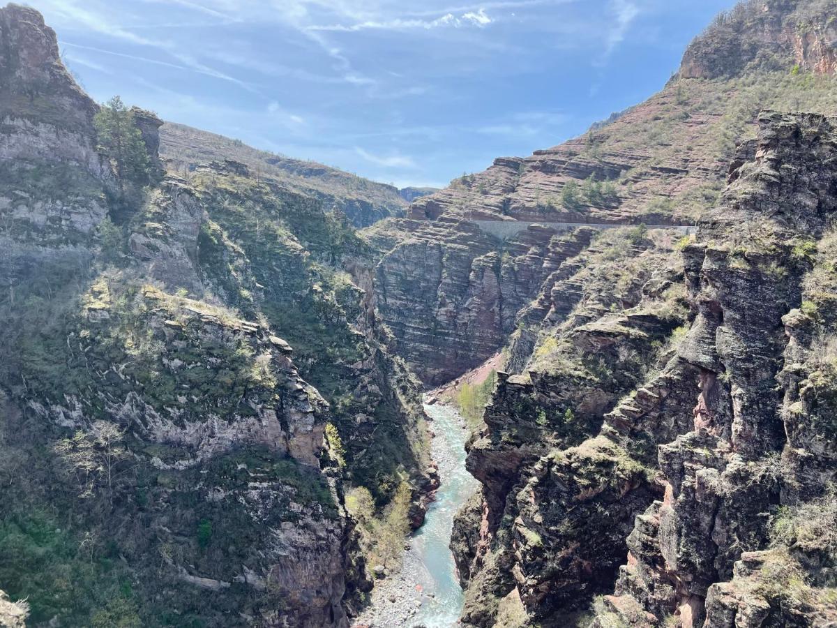 Gite De La Mairie Des Gorges De Daluis Luaran gambar